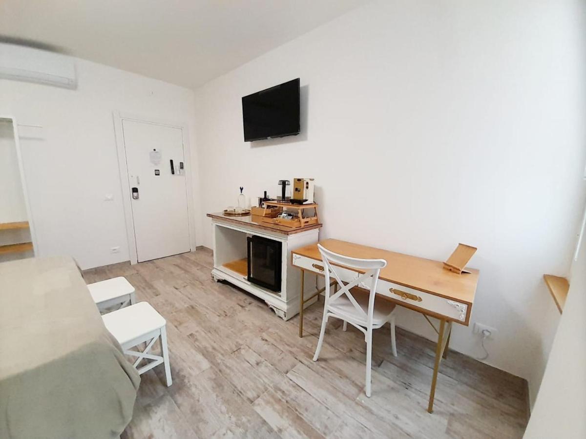 Biobenessere Eco-B&B -Adults Only- Moto&Bike Parking Αρέτσο Εξωτερικό φωτογραφία